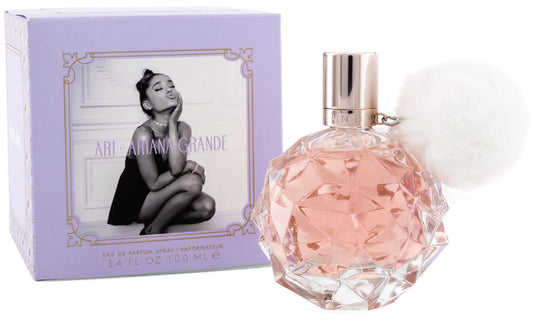 Ari- Ariana Grande